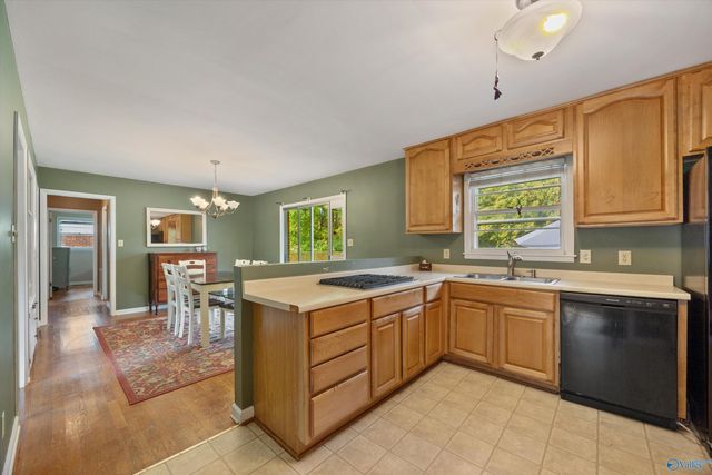2311 Giles Drive, Huntsville, AL 35811