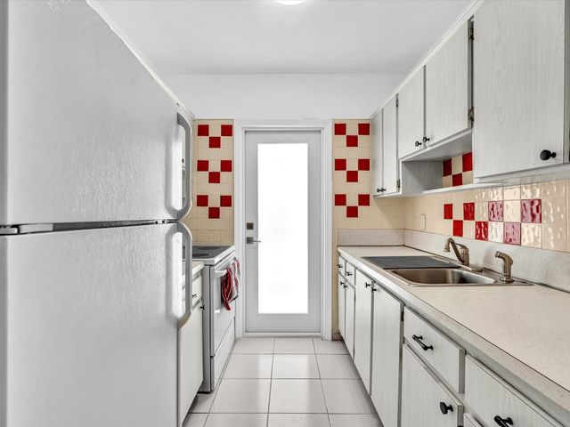 2501 W Golf Boulevard 234, Pompano Beach, FL 33064