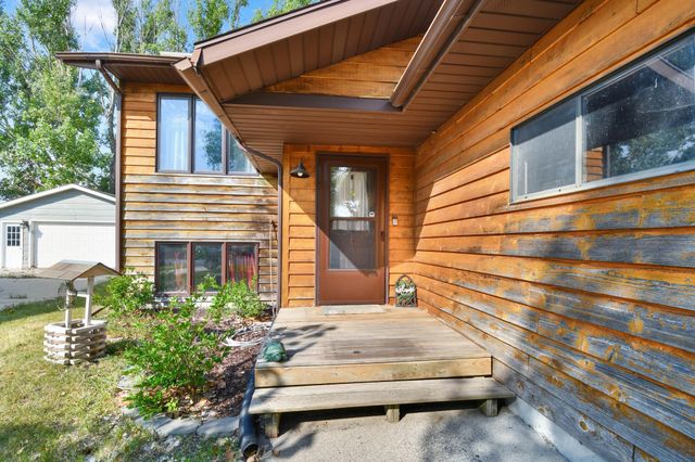 1849 29th Street Circle S, Moorhead, MN 56560