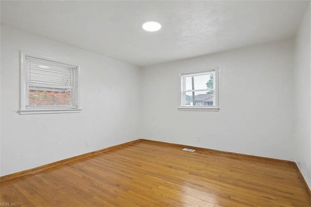 911 Taft DR, Portsmouth, VA 23701