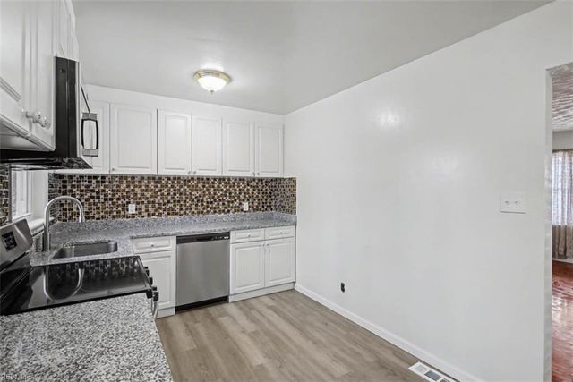 911 Taft DR, Portsmouth, VA 23701