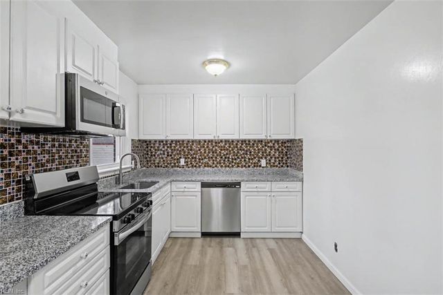 911 Taft DR, Portsmouth, VA 23701