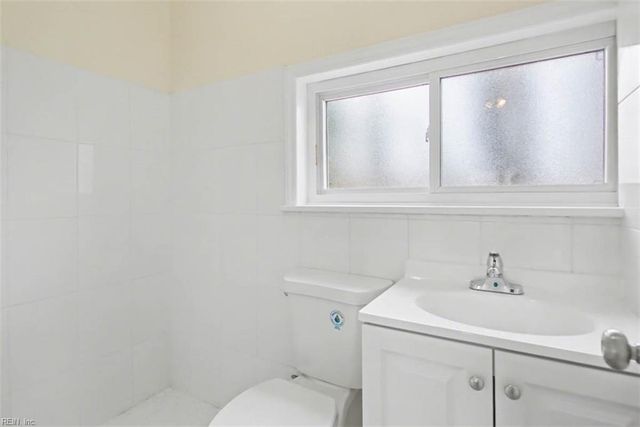 911 Taft DR, Portsmouth, VA 23701