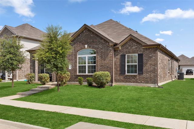 2057 Buttonwood Street, Lancaster, TX 75146
