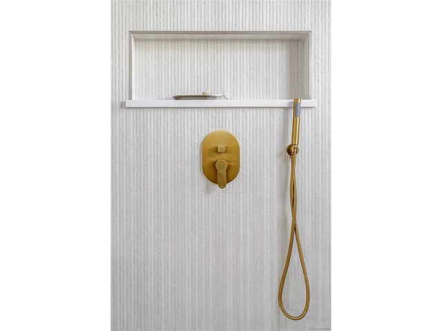 6834 Winona St, Westminster, CO 80030