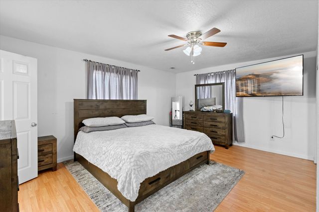 2224 Bartolo Avenue SW, Albuquerque, NM 87105