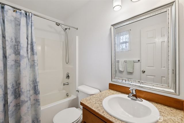 116 N Indiana Avenue, Granite Falls, WA 98252