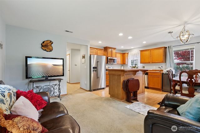 116 N Indiana Avenue, Granite Falls, WA 98252