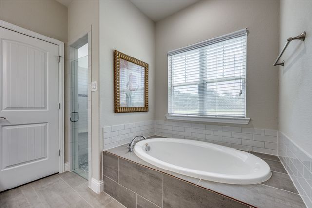 1314 Fleming Road, Bells, TX 75414