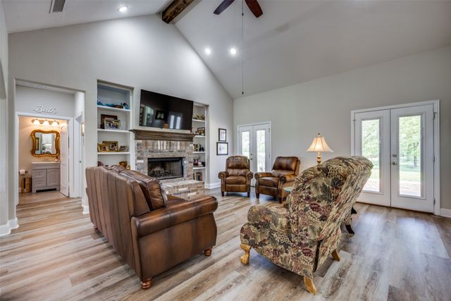 1314 Fleming Road, Bells, TX 75414