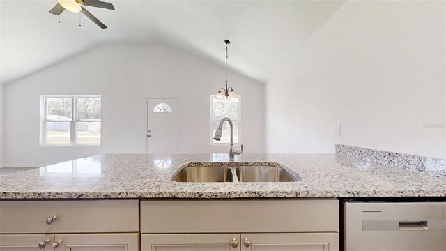 13725 SW 111TH LANE, Dunnellon, FL 34432