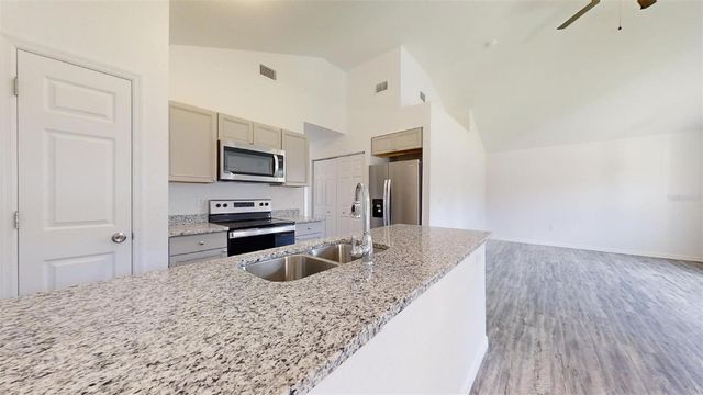 13725 SW 111TH LANE, Dunnellon, FL 34432
