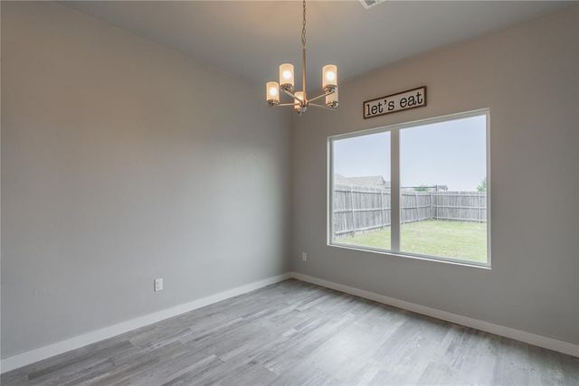 10720 NW 20th Street, Yukon, OK 73099