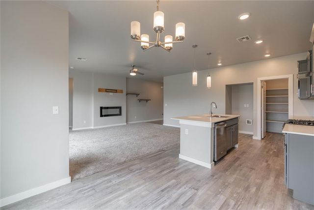 10720 NW 20th Street, Yukon, OK 73099