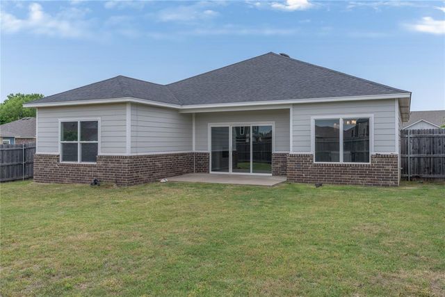 10720 NW 20th Street, Yukon, OK 73099
