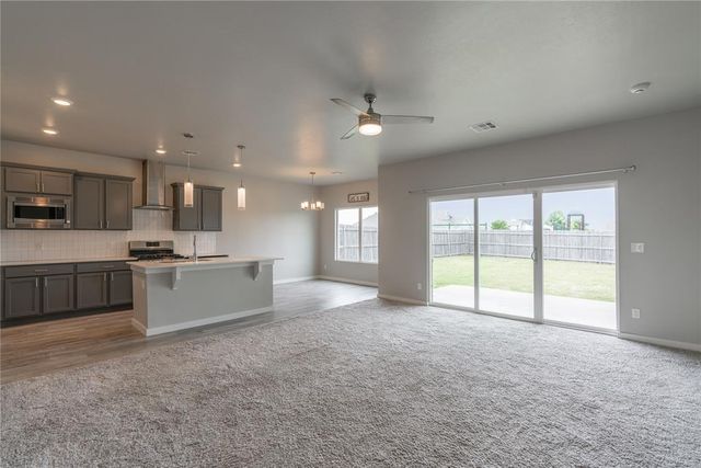 10720 NW 20th Street, Yukon, OK 73099