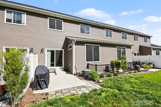 1018 Castlebay Way, Hudsonville, MI 49426