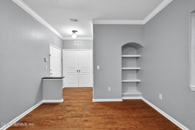 8290 GATE Parkway W 601, Jacksonville, FL 32216