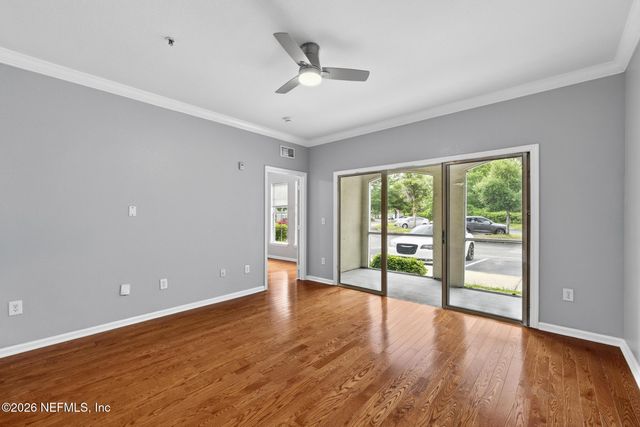 8290 GATE Parkway W 601, Jacksonville, FL 32216