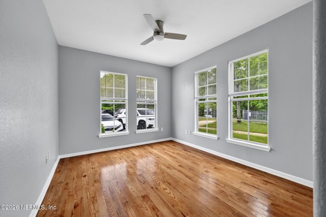 8290 GATE Parkway W 601, Jacksonville, FL 32216