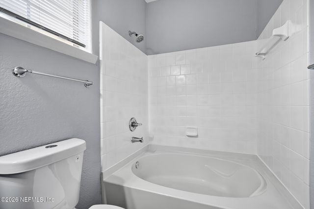 8290 GATE Parkway W 601, Jacksonville, FL 32216