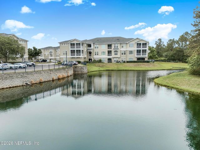 8290 GATE Parkway W 601, Jacksonville, FL 32216