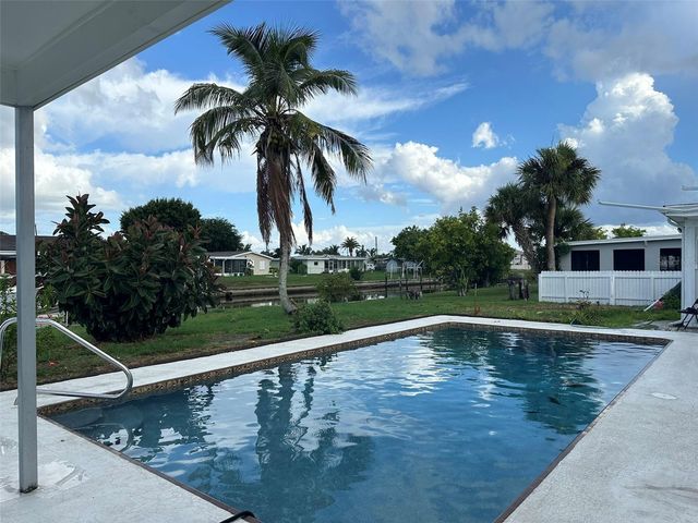 135 GODFREY AVENUE NE, Port Charlotte, FL 33952