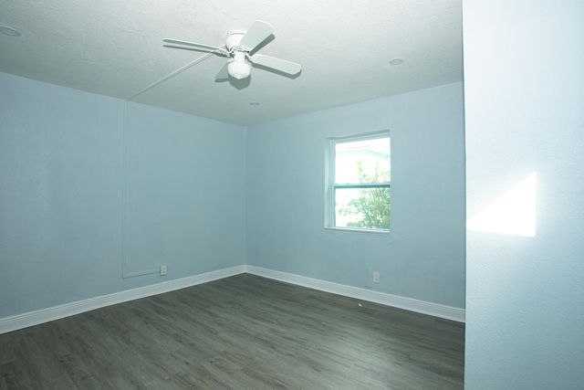 849 W 2nd Street A, Riviera Beach, FL 33404