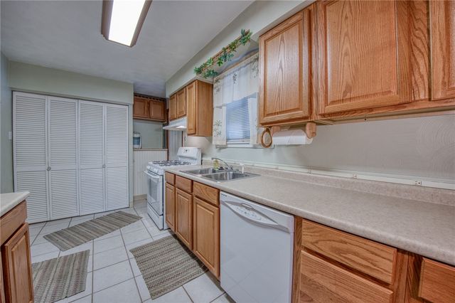 1375 Washington Blvd, Port Vue, PA 15133