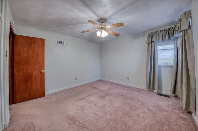 1375 Washington Blvd, Port Vue, PA 15133