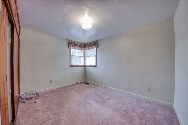 1375 Washington Blvd, Port Vue, PA 15133