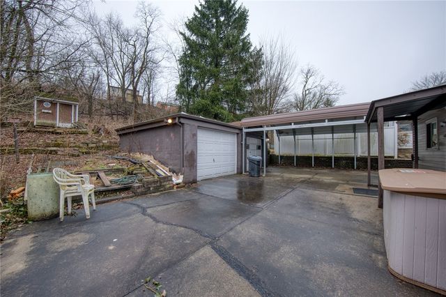 1375 Washington Blvd, Port Vue, PA 15133