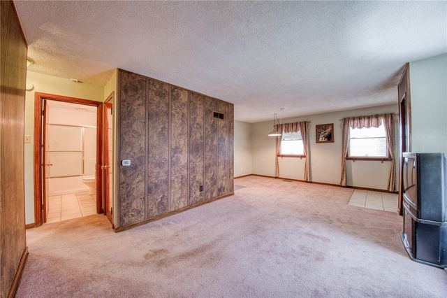 1375 Washington Blvd, Port Vue, PA 15133