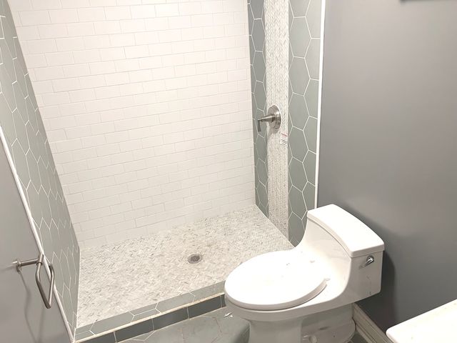 8227 S Avalon Avenue, Chicago, IL 60619