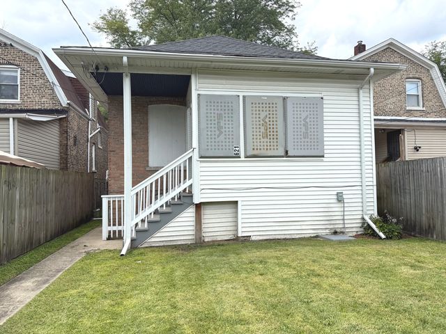 8227 S Avalon Avenue, Chicago, IL 60619