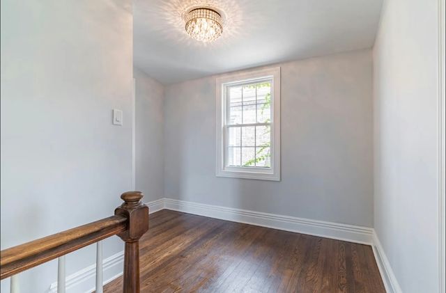 7137 N Francisco Avenue, Chicago, IL 60645