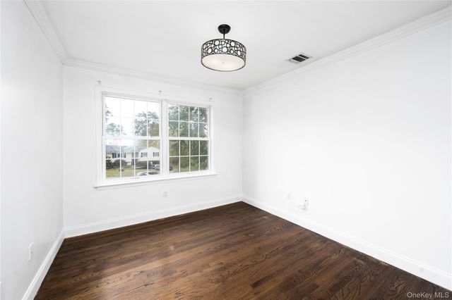 11 Prince Road, Mahopac, NY 10541