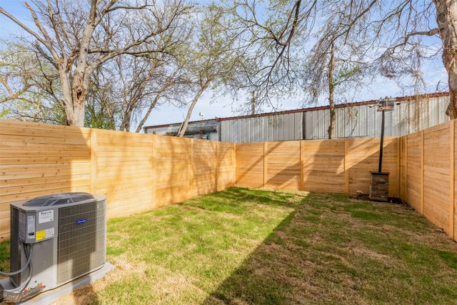 3524 & 3526 Spring Avenue, Dallas, TX 75210