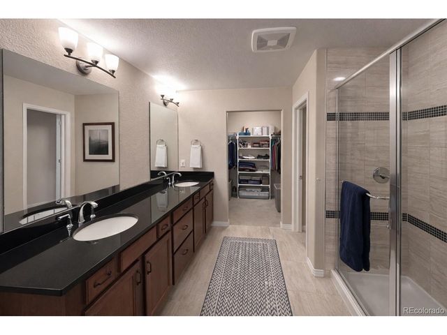 2104 Calais Dr B, Longmont, CO 80504