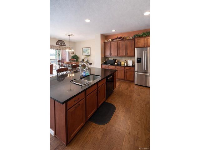 2104 Calais Dr B, Longmont, CO 80504