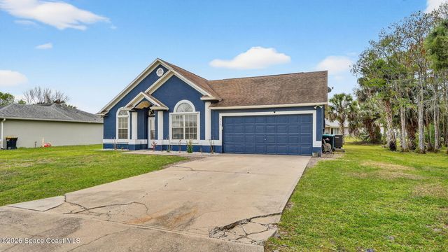 239 Avens Road NE, Palm Bay, FL 32907
