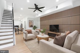 2117 S ALDEN ST, Philadelphia, PA 19143