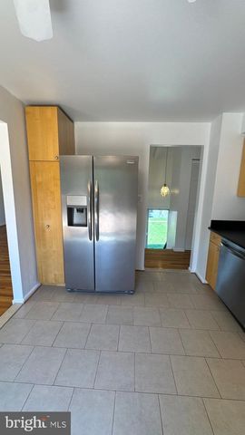 9433 WANDERING WAY, Columbia, MD 21045