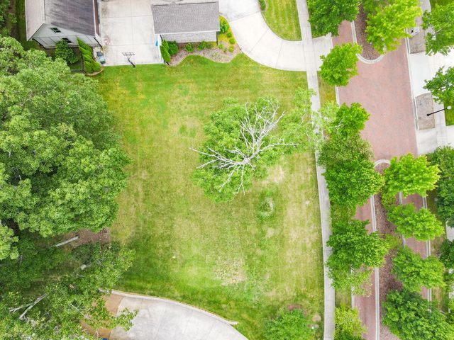 2324 Dogwood Grove Circle, Signal Mountain, TN 37377