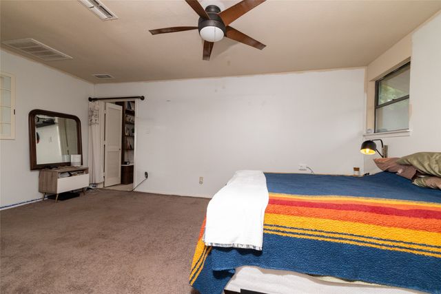 821 Cherlynne Drive, Cedar Hill, TX 75104