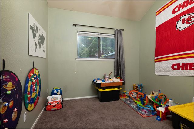 821 Cherlynne Drive, Cedar Hill, TX 75104