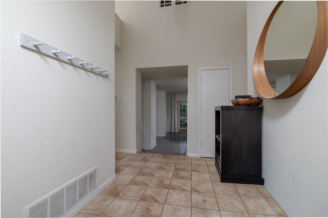 821 Cherlynne Drive, Cedar Hill, TX 75104