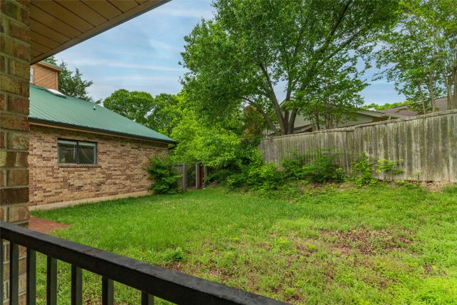 821 Cherlynne Drive, Cedar Hill, TX 75104