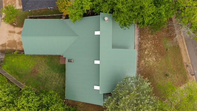 821 Cherlynne Drive, Cedar Hill, TX 75104