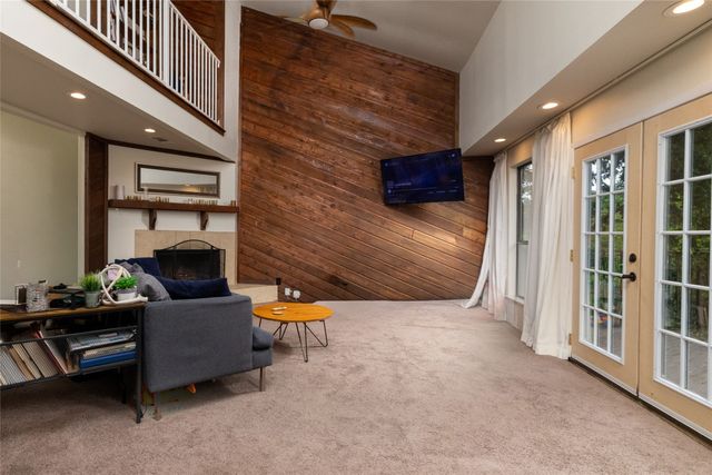 821 Cherlynne Drive, Cedar Hill, TX 75104